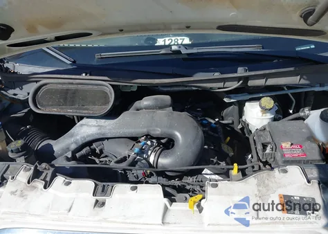 2017 Ford Transit-250 z USA, uszkodzony, nr VIN 1FTYR1YM9HK510986